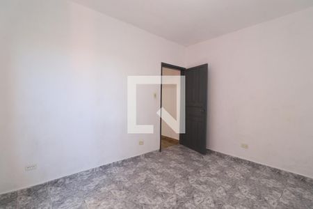 Quarto 1 de casa para alugar com 2 quartos, 50m² em Jardim Alzira Franco, Santo André