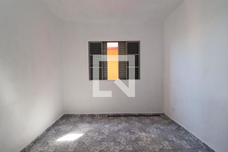 Quarto 1 de casa para alugar com 2 quartos, 50m² em Jardim Alzira Franco, Santo André