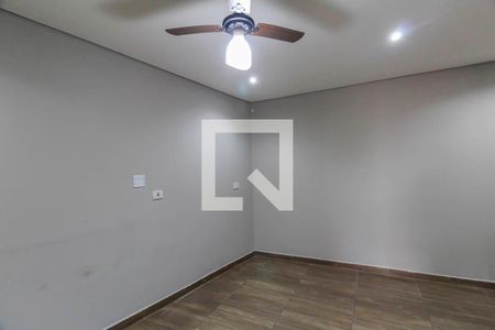 Sala de casa para alugar com 3 quartos, 180m² em Parque São Lucas, São Paulo