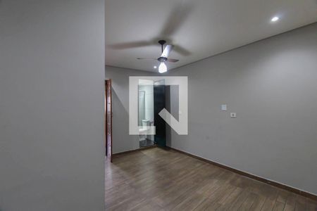 Sala de casa para alugar com 3 quartos, 180m² em Parque São Lucas, São Paulo