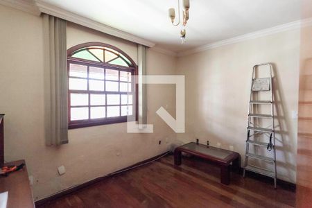 Quarto  de casa para alugar com 4 quartos, 300m² em Piratininga, Belo Horizonte