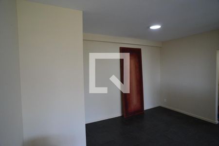 Sala de apartamento para alugar com 2 quartos, 84m² em Barra da Tijuca, Rio de Janeiro