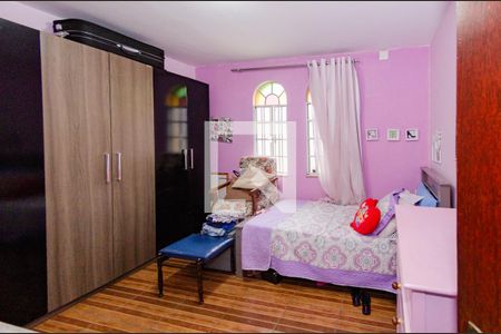 Quarto 1 de casa à venda com 4 quartos, 220m² em Jardim America, Belo Horizonte