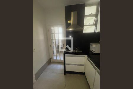 Apartamento para alugar com 3 quartos, 110m² em Estoril, Belo Horizonte