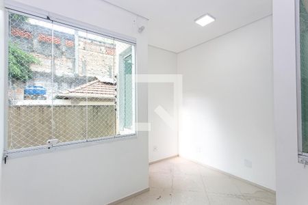 Quarto 1 de casa para alugar com 8 quartos, 380m² em Vila Esperança, São Paulo