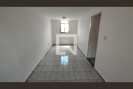 Sala de apartamento para alugar com 2 quartos, 56m² em Conjunto Residencial José Bonifácio, São Paulo