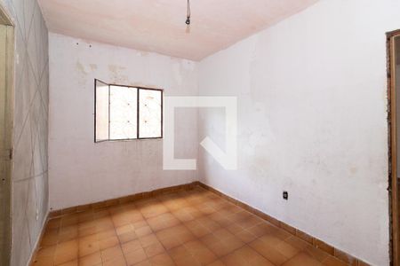 Quarto 2 de casa para alugar com 3 quartos, 60m² em Rocha Miranda, Rio de Janeiro