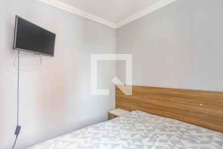 Quarto 1  de apartamento à venda com 2 quartos, 43m² em Canhema, Diadema