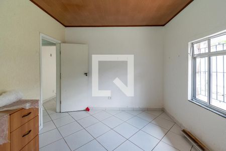 Sala  de casa à venda com 4 quartos, 280m² em Jardim Itacolomi, São Paulo