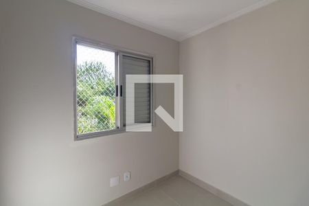Quarto 2 de apartamento para alugar com 2 quartos, 46m² em Itaim Paulista, São Paulo