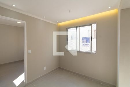 Sala de apartamento para alugar com 2 quartos, 46m² em Itaim Paulista, São Paulo