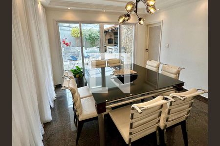 Casa à venda com 4 quartos, 302m² em Parque dos Passaros, São Bernardo do Campo