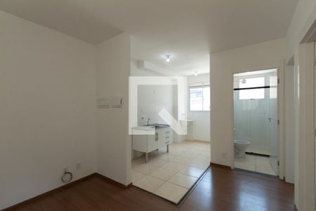 Sala  de apartamento para alugar com 2 quartos, 43m² em Recreio dos Sorocabanos, Sorocaba