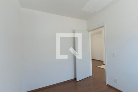 Quarto 2 de apartamento para alugar com 2 quartos, 43m² em Recreio dos Sorocabanos, Sorocaba