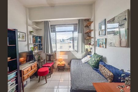Quarto de kitnet/studio para alugar com 1 quarto, 18m² em Botafogo, Rio de Janeiro