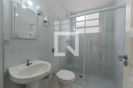 Banheiro de apartamento para alugar com 1 quarto, 58m² em Bela Vista, São Paulo