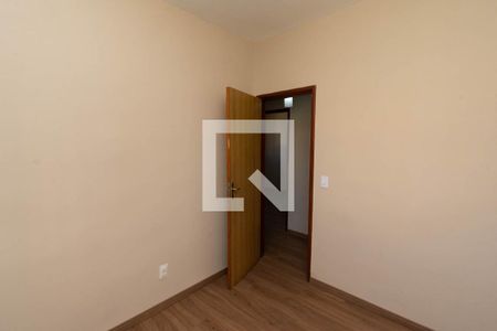Quarto 2 de apartamento à venda com 3 quartos, 60m² em Santa Maria, Contagem