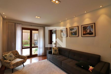 Sala de estar  de casa à venda com 5 quartos, 300m² em Parque dos Passaros, São Bernardo do Campo