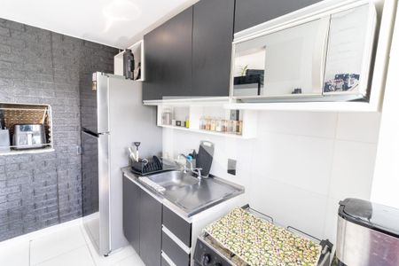Cozinha e Área de Serviço de apartamento à venda com 2 quartos, 80m² em Tristeza, Porto Alegre