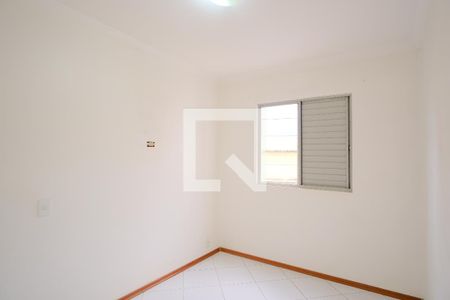 Quarto 1 de apartamento para alugar com 2 quartos, 52m² em Jardim Textil, São Paulo