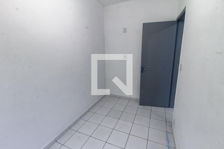 Quarto 1 de casa para alugar com 4 quartos, 110m² em Jardim Maria Rosa, Taboão da Serra