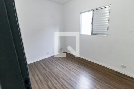 Quarto 2 de casa para alugar com 4 quartos, 110m² em Jardim Maria Rosa, Taboão da Serra