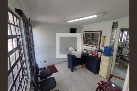 Quarto de Cima  de casa para alugar com 6 quartos, 475m² em Vila Vermelha, São Paulo