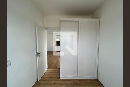 Quarto 1 de apartamento para alugar com 2 quartos, 40m² em Vila Isa, São Paulo