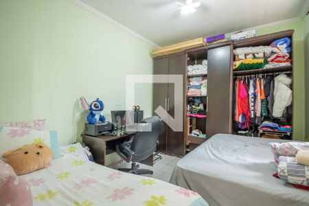 Quarto 2 de casa para alugar com 2 quartos, 62m² em Jardim Roberto, Osasco