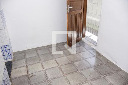 Sala/Cozinha de kitnet/studio para alugar com 1 quarto, 70m² em Itapuã, Salvador