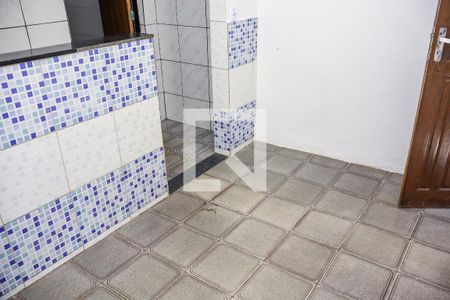 Sala/Cozinha de kitnet/studio para alugar com 1 quarto, 70m² em Itapuã, Salvador