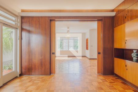 Sala de Jantar de casa à venda com 6 quartos, 232m² em Sumaré, São Paulo