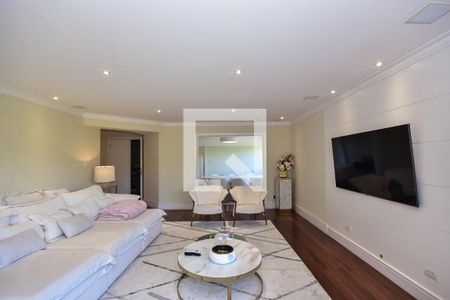 Sala de apartamento à venda com 3 quartos, 228m² em Real Parque, São Paulo