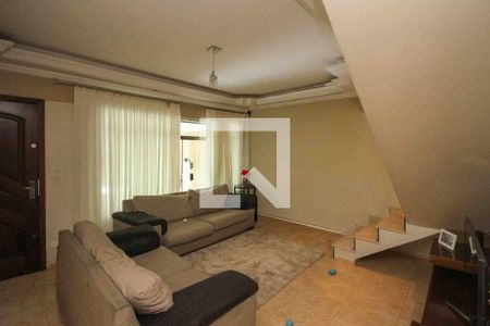 Sala de casa para alugar com 3 quartos, 110m² em Vila Ivone, São Paulo