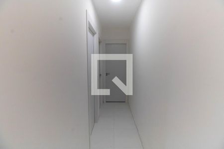 Corredor  de apartamento para alugar com 2 quartos, 57m² em Santa Rosa, Niterói
