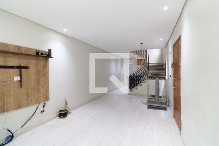 Sala de casa à venda com 3 quartos, 125m² em Jardim Ester Yolanda, São Paulo