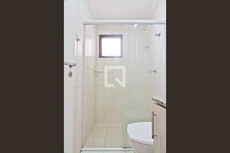 Banheiro da Suíte de apartamento para alugar com 3 quartos, 81m² em Vila Primavera, São Paulo