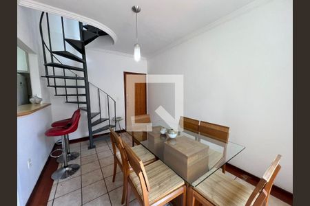 Apartamento à venda com 2 quartos, 104m² em Sagrada Família, Belo Horizonte