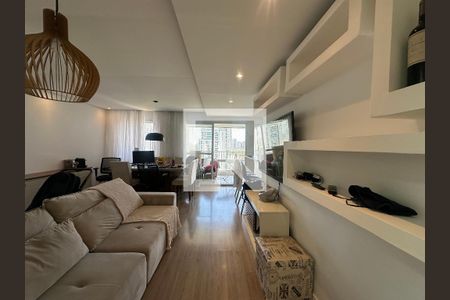 Sala de apartamento à venda com 2 quartos, 69m² em Alphaville Empresarial, Barueri