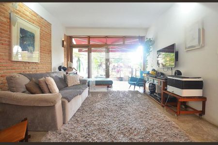 Casa à venda com 2 quartos, 191m² em Sumarezinho, São Paulo