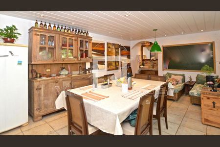 Casa à venda com 4 quartos, 509m² em Alto de Pinheiros, São Paulo