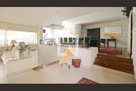 Casa à venda com 4 quartos, 471m² em Vila Ida, São Paulo