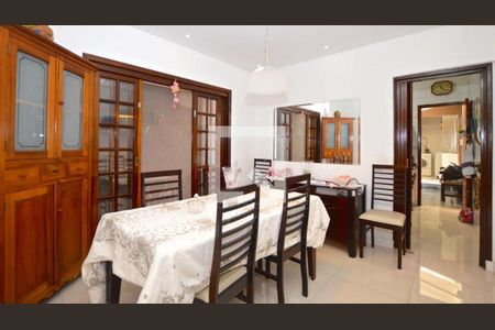 Casa à venda com 3 quartos, 131m² em Vila Madalena, São Paulo