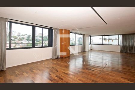 Apartamento à venda com 3 quartos, 260m² em Vila Madalena, São Paulo