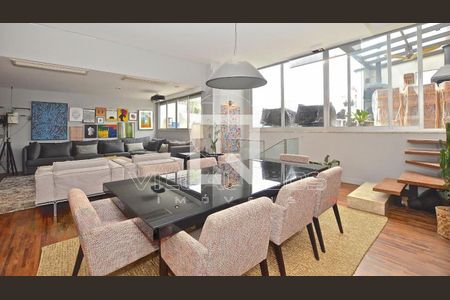 Apartamento à venda com 2 quartos, 260m² em Vila Madalena, São Paulo