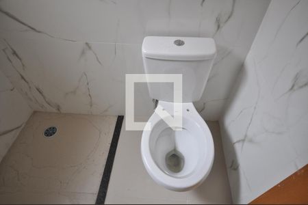 Banheiro de apartamento para alugar com 1 quarto, 34m² em Vila Mazzei, São Paulo