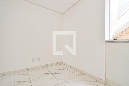 Quarto 1 de casa para alugar com 2 quartos, 70m² em Boa Vista, Belo Horizonte