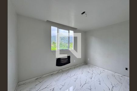 Quarto 1 de apartamento à venda com 2 quartos, 43m² em Vargem Pequena, Rio de Janeiro