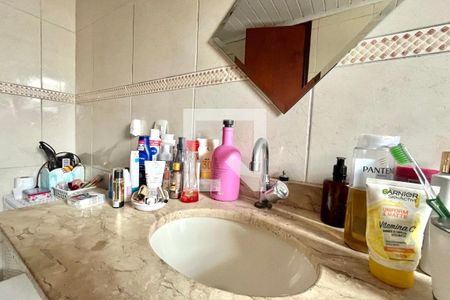 Banheiro da Suíte 1 de casa à venda com 3 quartos, 200m² em Vila Guarani (z Sul), São Paulo