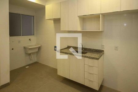 Sala/Cozinha de apartamento para alugar com 1 quarto, 30m² em Vila Paulo Silas, São Paulo